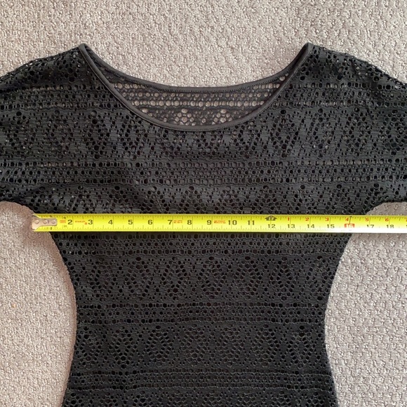 •EXPRESS• Women’s Black Aztec Like Cut Out Dress w/ Attached Slip Underneath - Picture 7 of 8